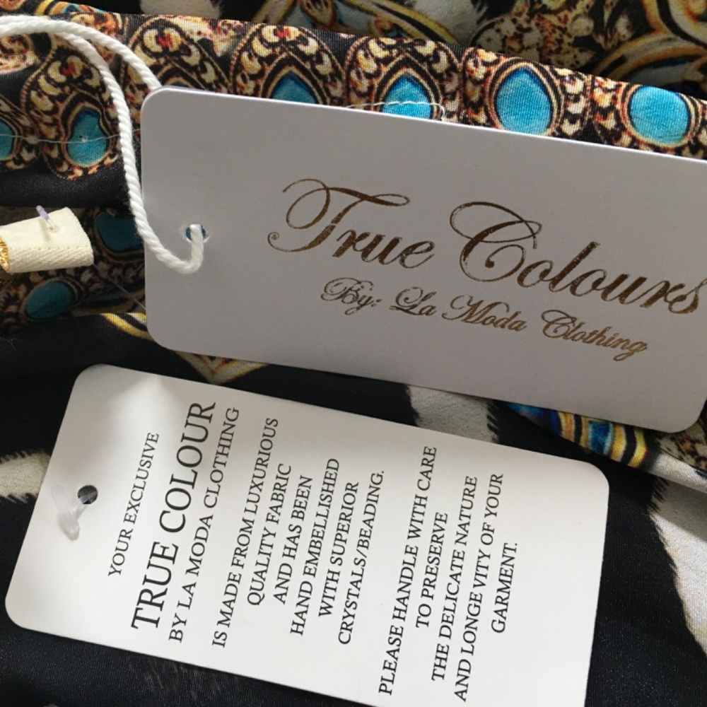 Cover Up - Picture 6 of 9